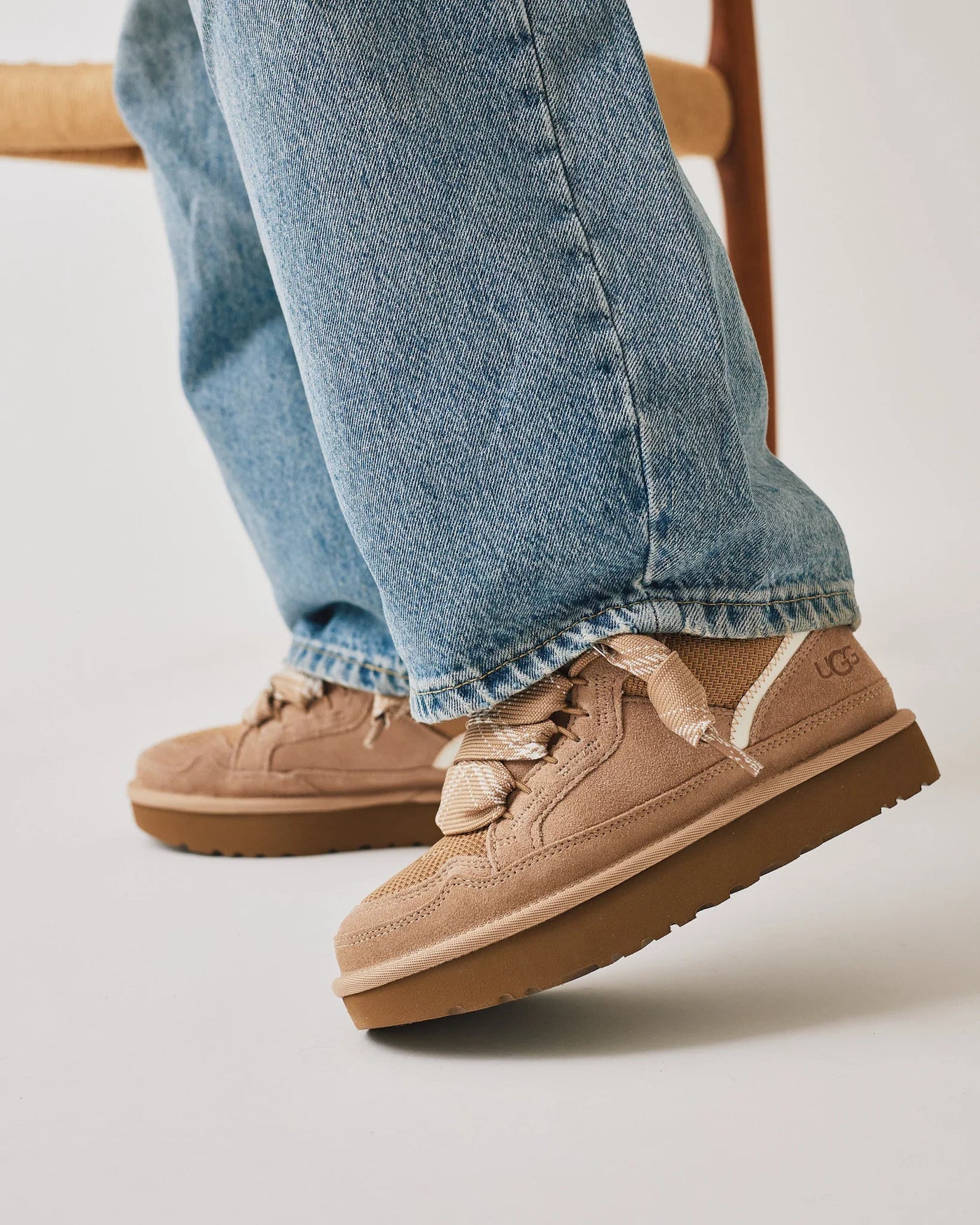 Lowmel - Beige