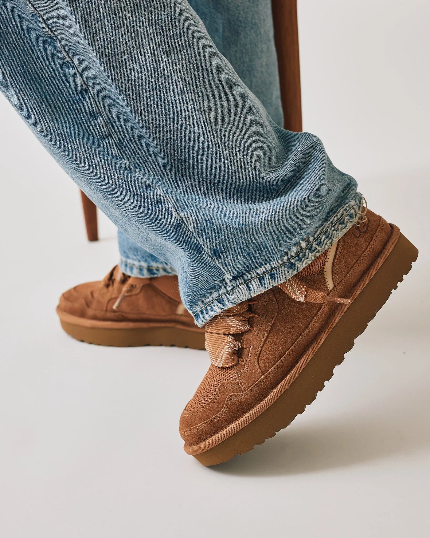 Lowmel - Beige